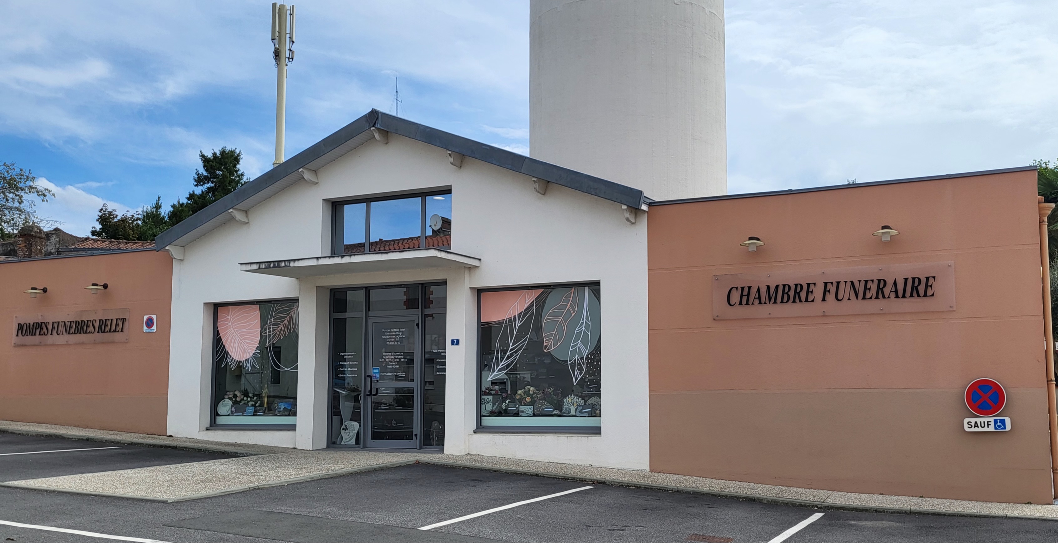 Vue du funérarium de Legé